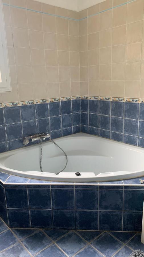 Villa En Bordure De Colline*Piscine*Clim*Netflix Les Matelles Екстериор снимка